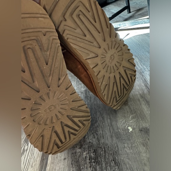 Pretty Good Condition , Ugg Belted Boote - Picture 2 of 10